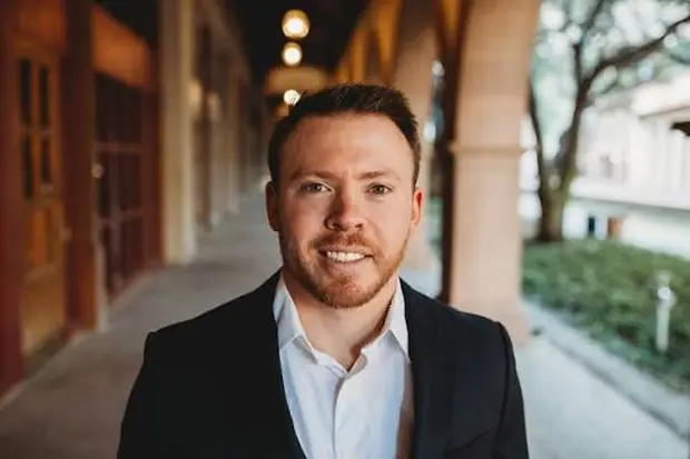Logan, who built a $12,200 a month agency from scratch in seven months